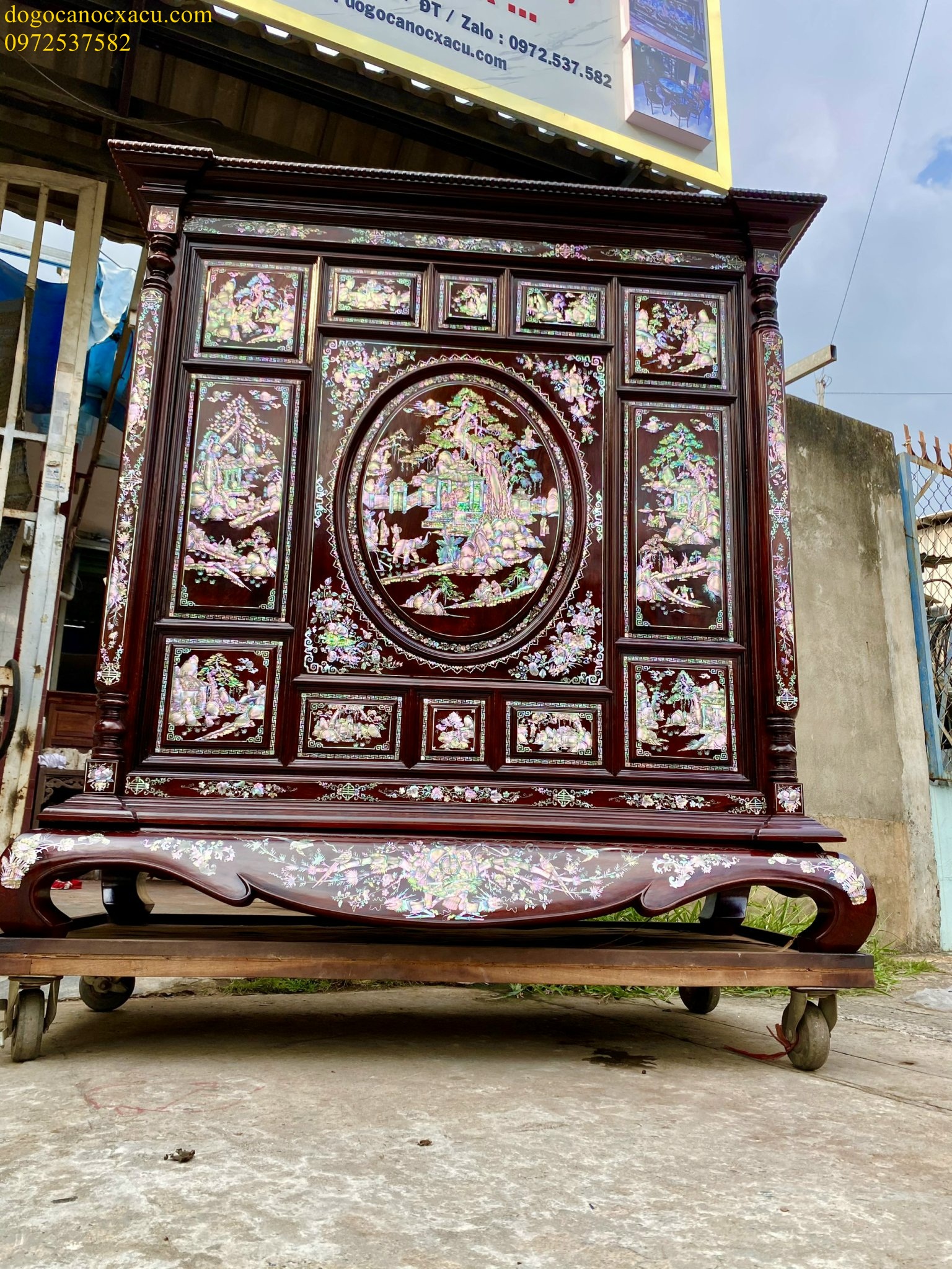 TỦ THỜ CẨN ỐC XÀ CỪ GỖ CẨM LAI, CẨN ỐC XÀ CỪ BẢY RẤT ĐẸP CHƯA TỚI 200TR